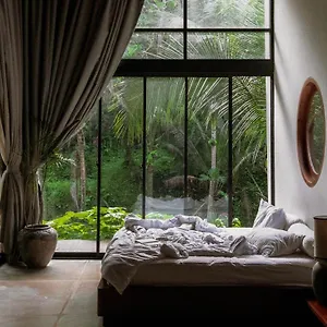 Zen River House, Secluded Tranquil Retreat In Nature Holiday home