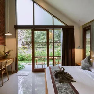 Yarama Holiday home